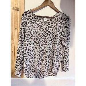 CAbi Leopard Print V-Neck Blouse Womens Small Long Sleeve Animal Print